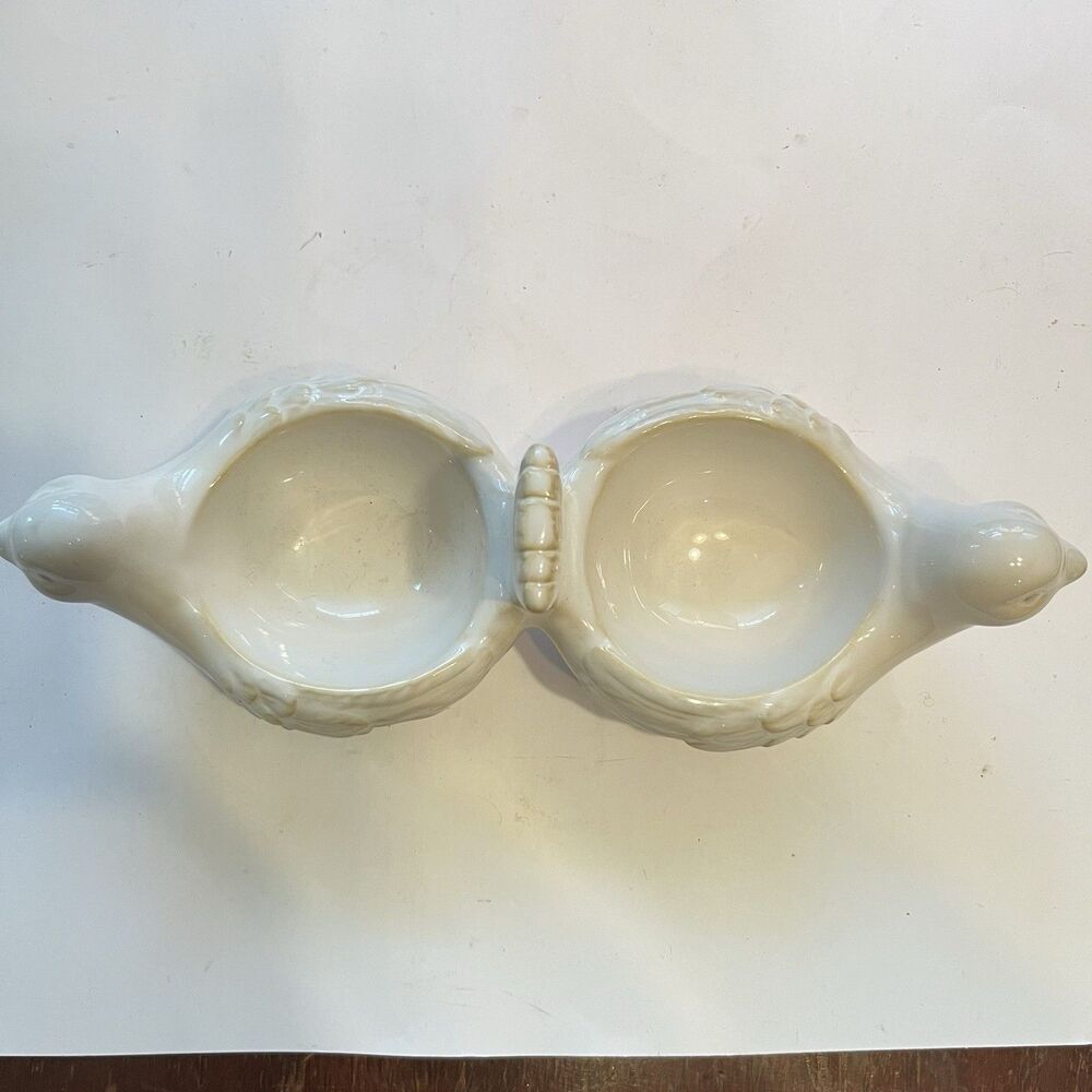 Vintage Pottery Barn 12 Days of Christmas Two Turtle Doves Ceramic Divided Bowls
